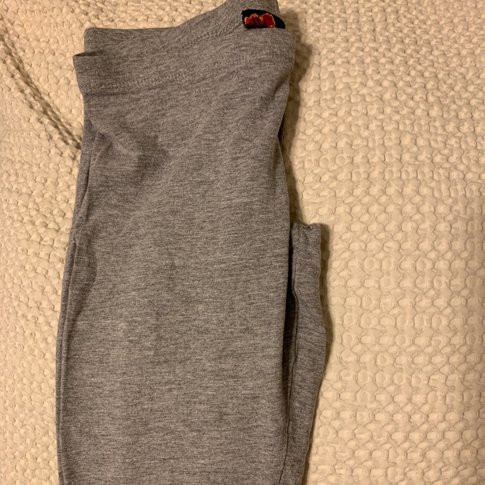 Gray Forever 21 woman’s leggings